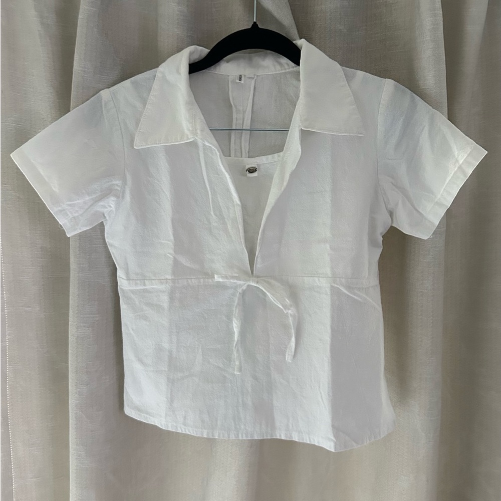 White babydoll tie front tee